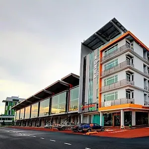 Terra Nova 3* Malacca